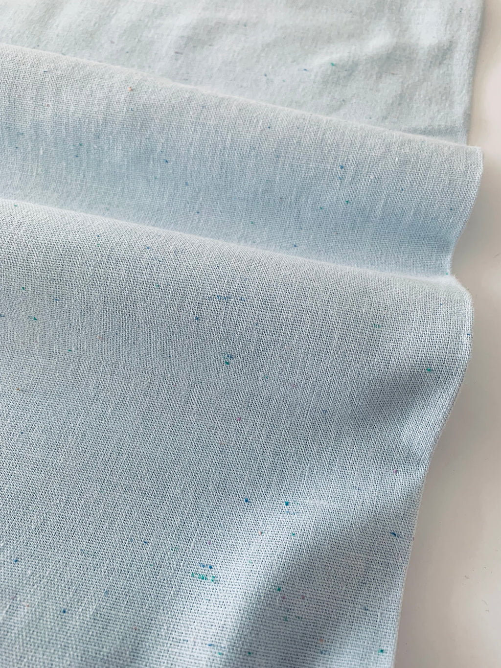 Robert Kaufman Essex SPECKLE Y/D: Sky