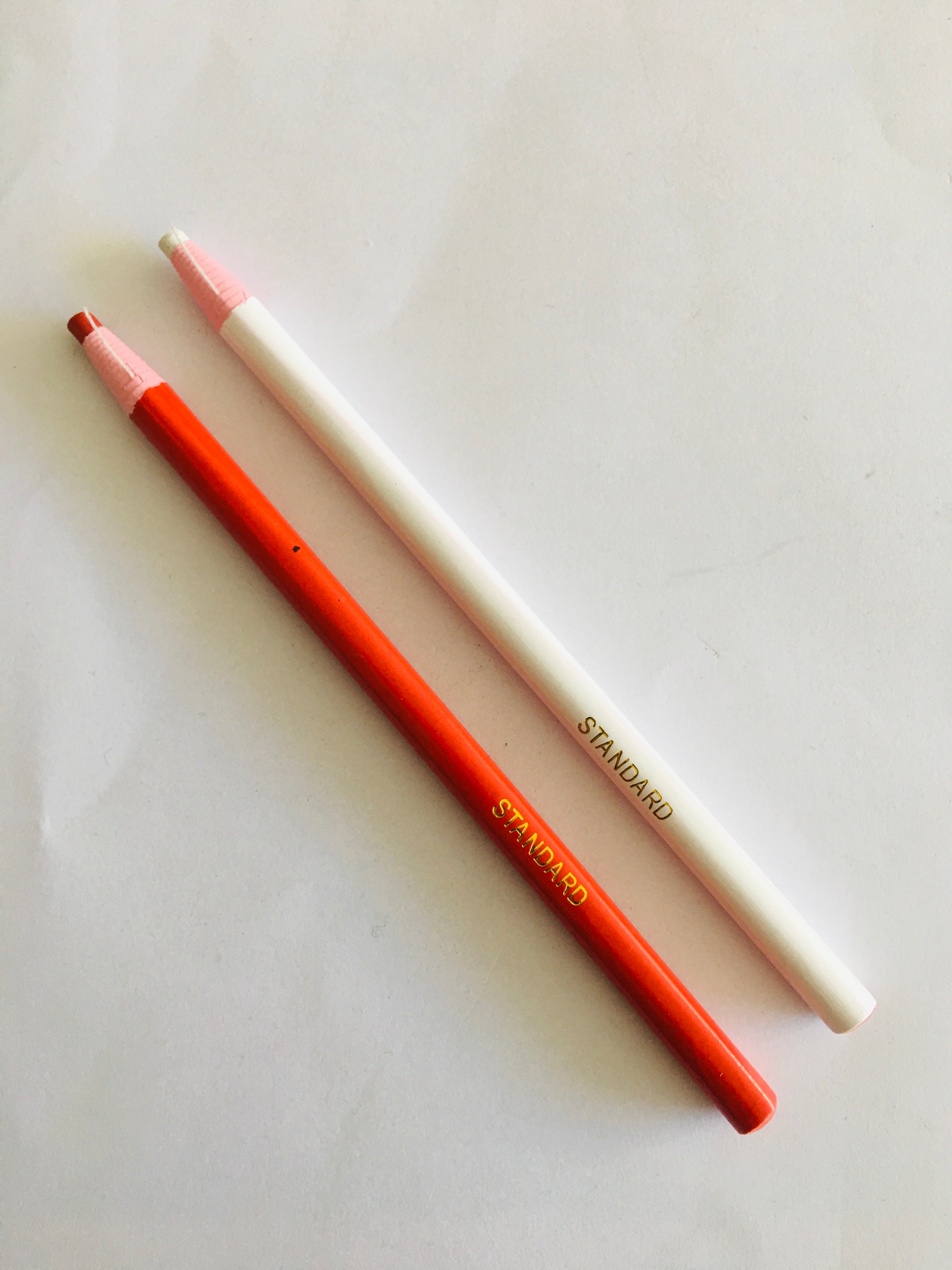 Chalk pencil