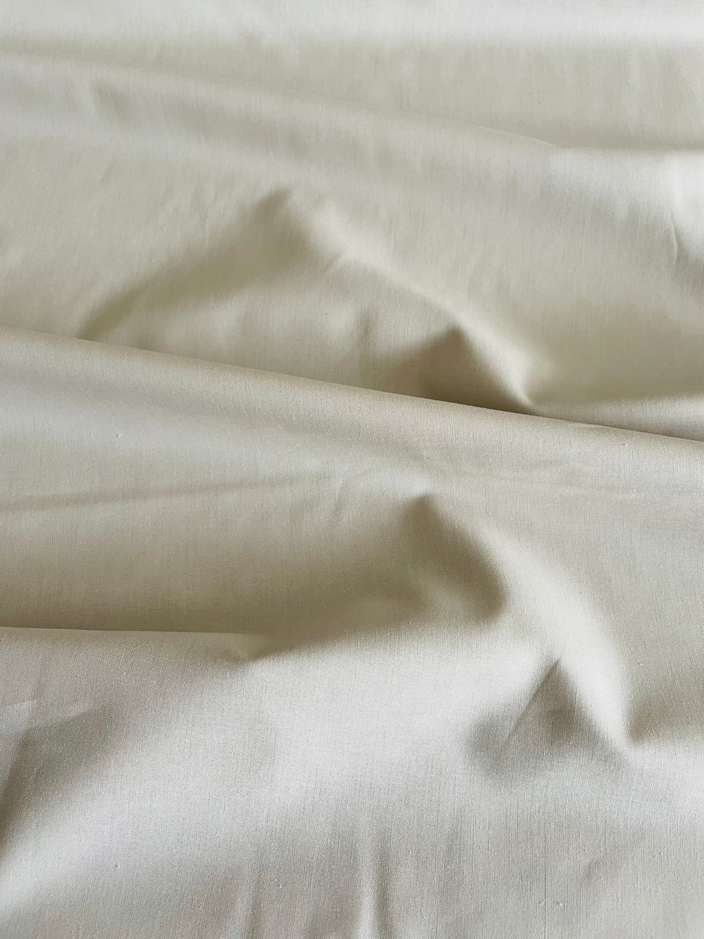 Emma Louise: European Linen 706